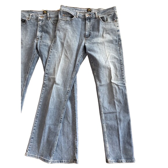 2x Vintage Lee Jeans Light Wash Blue Denim Mens 34x34 Straight Regular Fit - Picture 3 of 13